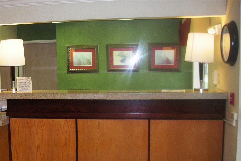 Red Roof Inn & Suites Danville, Il Εξωτερικό φωτογραφία