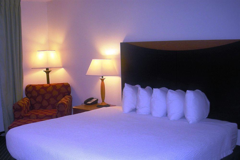 Red Roof Inn & Suites Danville, Il Εξωτερικό φωτογραφία
