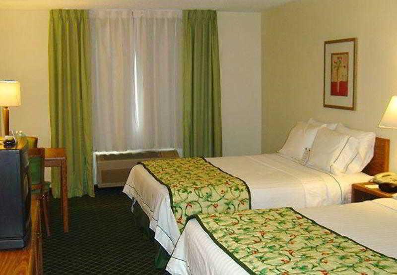 Red Roof Inn & Suites Danville, Il Δωμάτιο φωτογραφία